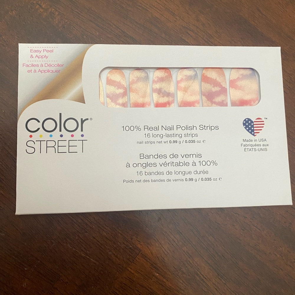 Color street nails. Color: painted dawn